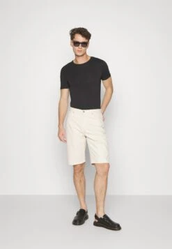 Pier One 3 Pack Muscle Fit- Camiseta Básica - Black