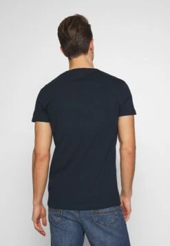 Pier One Camiseta Básica - Dark Blue -Tienda De Moda Boutique 0af70e7725c7425f98d85c327ef43d82