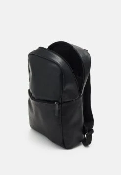 Pier One Unisex - Mochila - Black -Tienda De Moda Boutique 0c0e95a60fd9422da070e507844fd5da