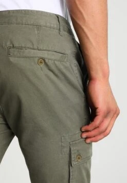 Pier One Pantalones Cargo - Olive -Tienda De Moda Boutique 1518af73fa56480e89d912a55ecdc4ee