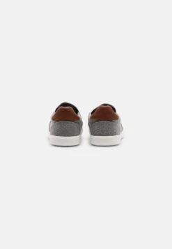 Pier One Unisex - Mocasines - Dark Grey 9 Pier One Unisex - Mocasines - Dark Grey -Tienda De Moda Boutique 1a4cf2d9897d4c98b0ddac911d5c994e
