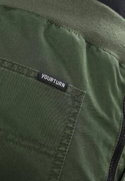 Pier One Pantalones Cargo - Dark Green 12 Pier One Pantalones Cargo - Dark Green -Tienda De Moda Boutique 267eb1a5169a4c549f08e5f864e0bce4