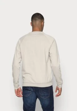 Pier One Crafted Goods Crew - Sudadera - Off-White -Tienda De Moda Boutique 28b331cacde74dc5a0216c7fbd0b70e6
