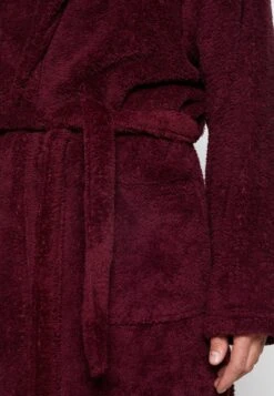 Pier One Albornoz - Bordeaux 9 Pier One Albornoz - Bordeaux -Tienda De Moda Boutique 2a43d81ee9cb4468a864889b316ea591