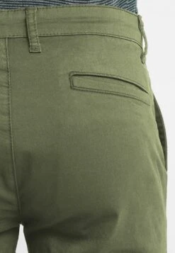 Pier One Pantalones Chinos - Dark Green -Tienda De Moda Boutique 2c7f94b4933945ce953fdf69487b75eb