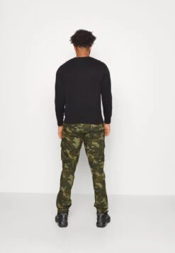 Pier One Pantalones Cargo - Black/Olive 8 Pier One Pantalones Cargo - Black/Olive -Tienda De Moda Boutique 324fed6852a34ee5af98a3ce16cc5f49