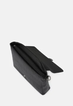 Pier One Portafolios - 802 - Black -Tienda De Moda Boutique 34245e0c16c84a0caa16492be5d4e473