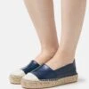 Pier One Leather- Mocasines - Blue