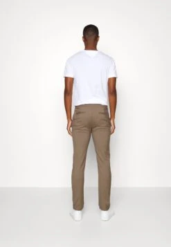 Pier One Pantalones Chinos - Brown -Tienda De Moda Boutique 3b1a04b6cea3448cbd280175ba3b1e46