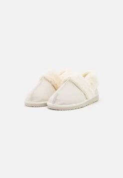 Pier One Pantuflas - White -Tienda De Moda Boutique 3d24649a22144e62b50d5c178dda582a