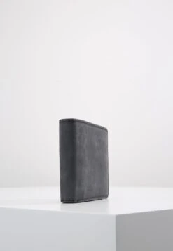 Pier One Leather - Monedero - Black -Tienda De Moda Boutique 40b39582b9b84c498afeb1dc292ebce5