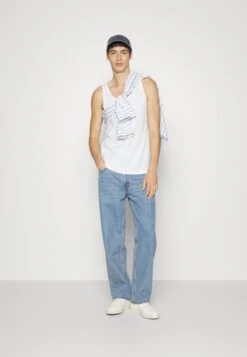 Pier One 5Pack - Top - White