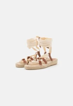 Pier One Leather - Sandalias Con Plataforma - 003 - Off-White -Tienda De Moda Boutique 43fe65b4c8344bbc8a94499df02138b5