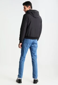 Pier One Chaqueta De Invierno - Black 8 Pier One Chaqueta De Invierno - Black -Tienda De Moda Boutique 4a815e53c7f74ad4b110402d604dc450