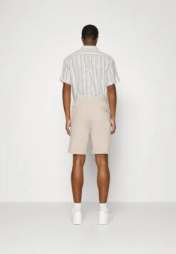 Pier One Pantalones Deportivos - Tan -Tienda De Moda Boutique 4aa2d35f8fdb4e739f8399ebd96345f5