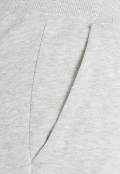 Pier One 3 Pack - Pantalones Deportivos - Mottled Light Grey/Mottled Dark Blue/Black -Tienda De Moda Boutique 58caa3db374b4ce39703a992d5c2b59c