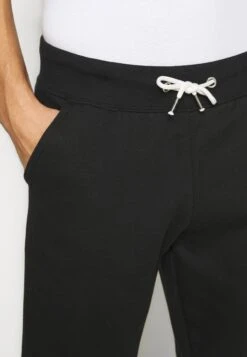 Pier One 2 Pack - Pantalones Deportivos - Black 9 Pier One 2 Pack - Pantalones Deportivos - Black -Tienda De Moda Boutique 5dd2a55e6c3a4433aa8272228bb4987e