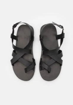 Pier One Sandalias De Dedo - Black -Tienda De Moda Boutique 6818b30d26474e658a275654bdec1e84