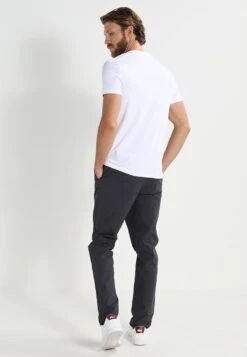 Pier One 2 Pack - Camiseta Básica - White -Tienda De Moda Boutique 713a3334180c436b91794219a10b6498