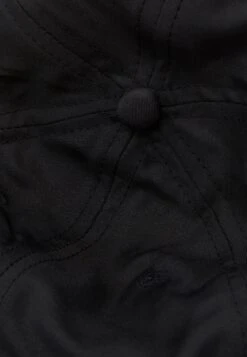 Pier One Unisex - Gorra -Black -Tienda De Moda Boutique 781fccf059484bb1b6fb6ad3662517f3