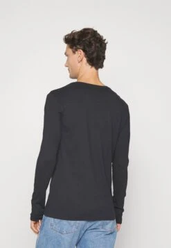 Pier One 2 Pack - Camiseta De Manga Larga - Bordeaux/Dark Blue -Tienda De Moda Boutique 7a9564a8918b4b22b8f5f97c8e02eedf