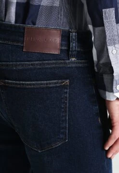 Pier One Basic - Vaqueros Rectos - Dark Blue Denim -Tienda De Moda Boutique 7aa5df5983c44365808e18ddcad2589e