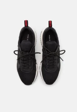 Pier One Unisex - Zapatillas - Black -Tienda De Moda Boutique 7b4e6701f8fa4f62b8488bcda8bd464b