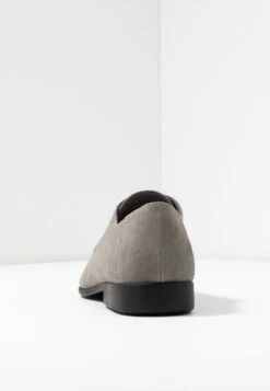 Pier One Zapatos Con Cordones - Grey -Tienda De Moda Boutique 7e262d7e1b2c4561940fdde78f9c83b6