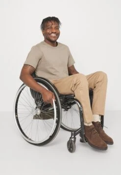 Pier One Jeggings - Tan -Tienda De Moda Boutique 8aba0c25cf234be0a74834148ec8f37b