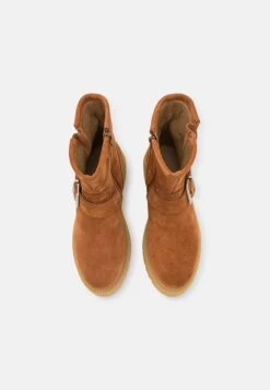 Pier One Leather - Botines Camperos - Cognac -Tienda De Moda Boutique 989fc67a2fac4f0ea7646bc4d30dab98