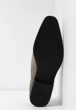 Pier One Zapatos Con Cordones - Grey -Tienda De Moda Boutique 9b9a15abc5c549fc975b6d6e0e5f54dc