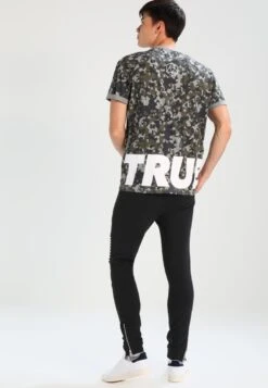 Pier One Biker Jogger - Pantalones Deportivos - Black -Tienda De Moda Boutique 9e1fd48a4e81410d808b9d9d17a80062