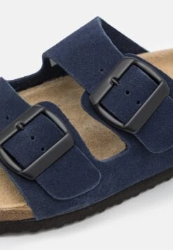 Pier One Leather Unisex - Pantuflas - Dark Blue -Tienda De Moda Boutique a5a88158e25a4eb4b3e59dc262861c25