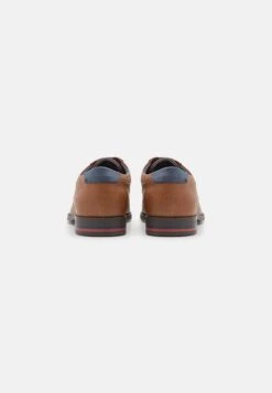 Pier One Unisex - Zapatos De Vestir - Brown -Tienda De Moda Boutique ad7df26a973a4dd6812a63ac01fa4f97