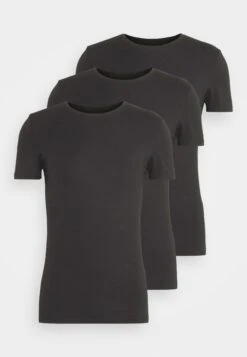 Pier One 3 Pack Muscle Fit- Camiseta Básica - Black -Tienda De Moda Boutique ae0e343dfa2647b68dad7cd6f5e6671e