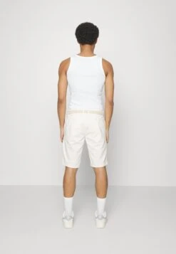 Pier One Shorts - White -Tienda De Moda Boutique af2b3cbb37c243f192f039de557dff81