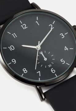 Pier One Unisex - Reloj - Black -Tienda De Moda Boutique b09ad48c4c0a4ea9bdf960e15bb4fc85