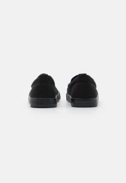 Pier One Unisex - Mocasines - Black -Tienda De Moda Boutique b3086ad5a87545b591af413b2e38fb22