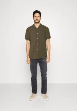 Pier One 2 Pack - Camisa - Olive/Black