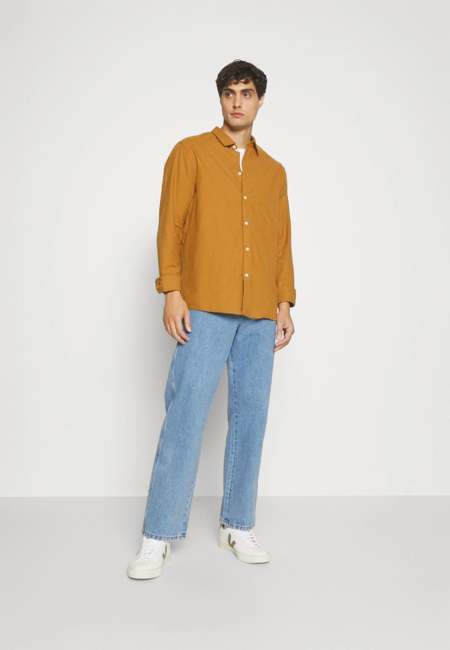 Pier One Camisa - Cognac 2 Pier One Camisa - Cognac - Imagen 2
