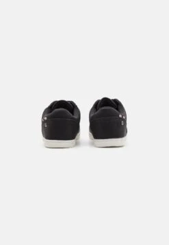 Pier One Zapatillas - Black -Tienda De Moda Boutique dd1e0234af1f447085e5462bbb2e1c52