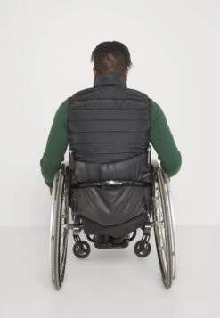 Pier One Chaleco - Black 16 Pier One Chaleco - Black -Tienda De Moda Boutique e1569b065acd421d8dc99bfc16261b20