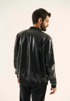 Pier One Chaquetas Bomber - Black -Tienda De Moda Boutique e45e2025ac9640f7a562bd4aedfca812