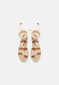 Pier One Leather - Sandalias Con Plataforma - 003 - Off-White -Tienda De Moda Boutique e7d31b5992104938afd655aba13c57dd