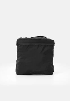 Pier One Travel Compact Backpack Foldable Unisex - Mochila - Black -Tienda De Moda Boutique f50cd304ce794569b21b901aaee2114e