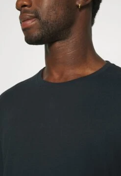 Pier One 2 Pack - Camiseta De Manga Larga - Olive/Dark Blue -Tienda De Moda Boutique f69abb7916144e8aa0b01718277e8c4a