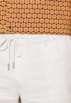 Pier One Linen Blend Drawcord Shorts- Shorts - Beige -Tienda De Moda Boutique faf1e59edf384bd2bc1cf42708a1a79d