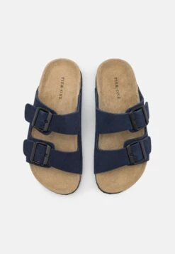 Pier One Leather Unisex - Pantuflas - Dark Blue -Tienda De Moda Boutique feb43abb471d45779a9fed9dbe6c4c2c