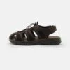 Pier One Leather - Sandalias De Senderismo - Brown
